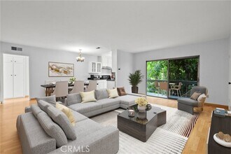 Building Photo - 5055 Coldwater Canyon Ave