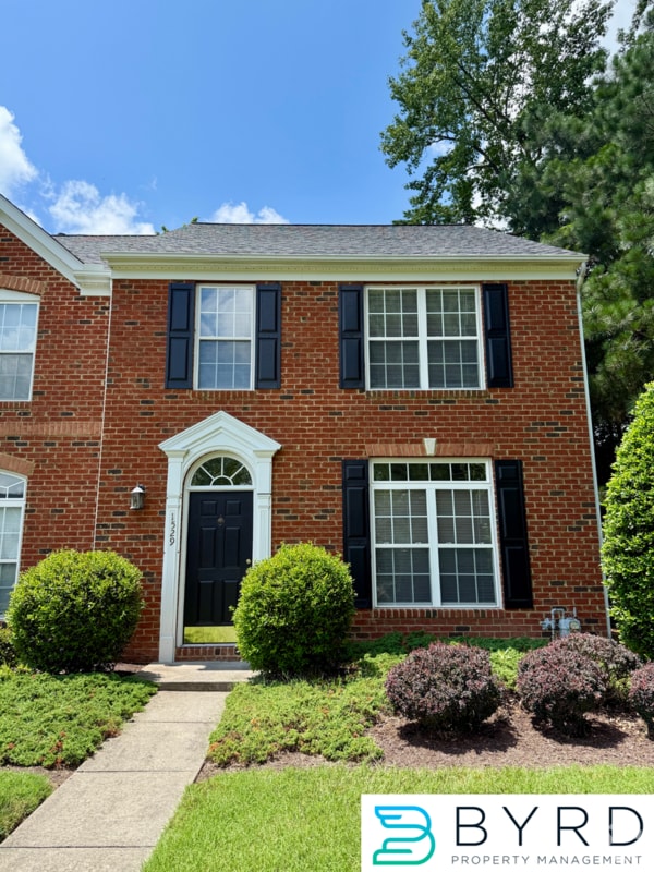 Building Photo - 1529 Olde Sage Ct