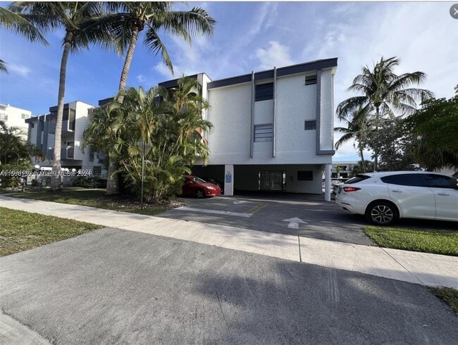 Foto del edificio - 3582 NE 171 St