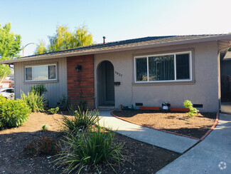 Building Photo - 115 Herlong Ave