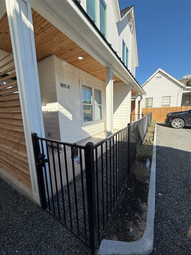 Building Photo - 1815 McKee St