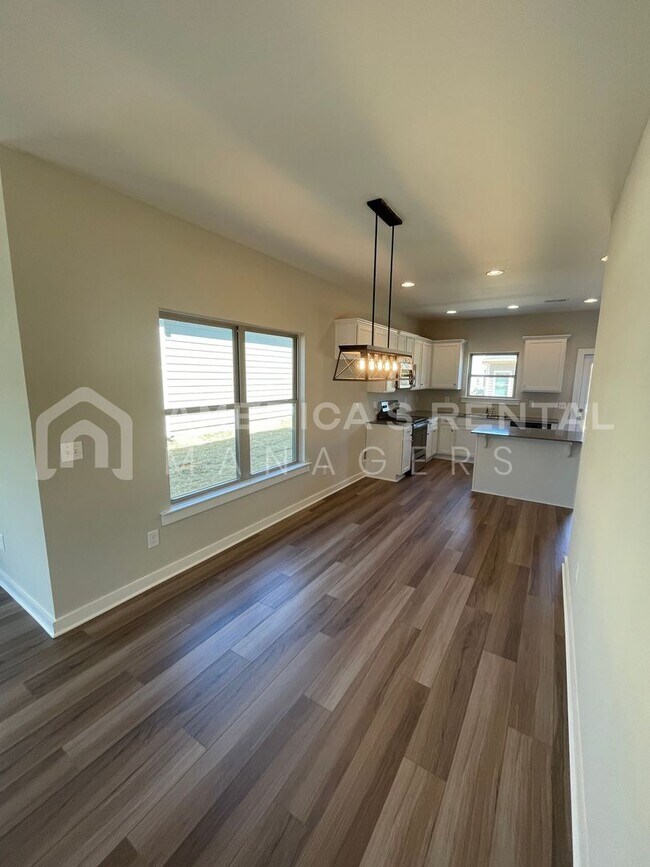 Building Photo - Home for Rent in Cullman, AL!! AVAILABLE T...