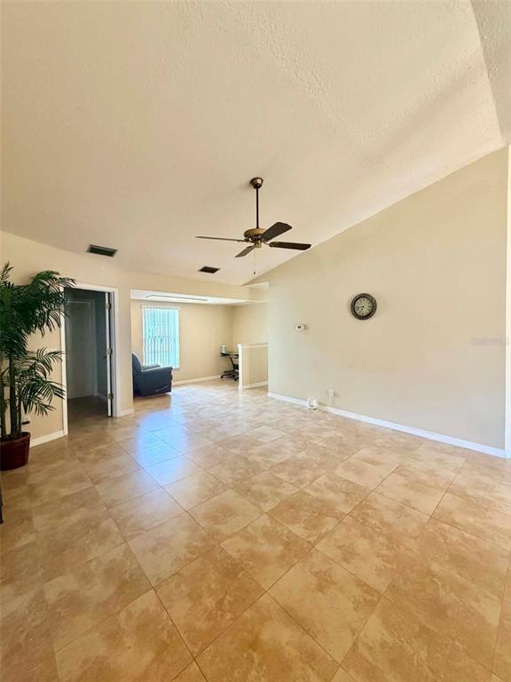 Foto del edificio - 5647 Dalton Ct