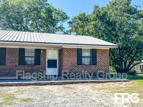 Building Photo - 209 Connie Cir