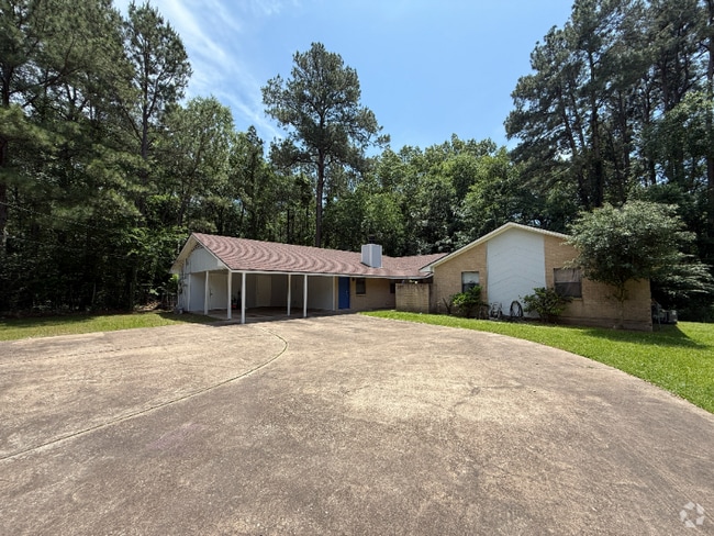 Building Photo - 224 Bluebird Ln