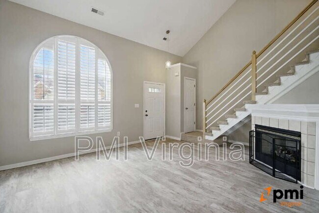 Foto del edificio - 763 Hunters Quay