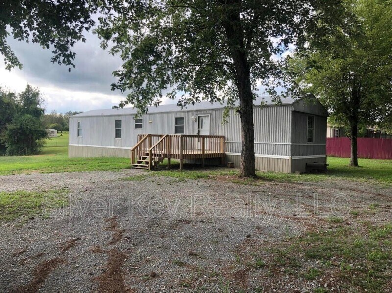 Primary Photo - 139 Sky Dome Rd