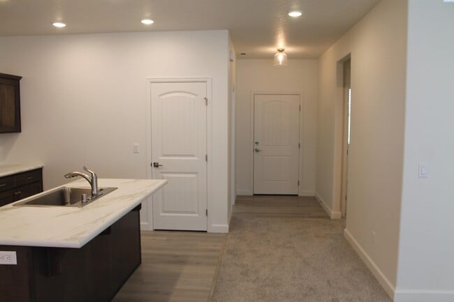 Foto del edificio - 7175 W 35th Ave