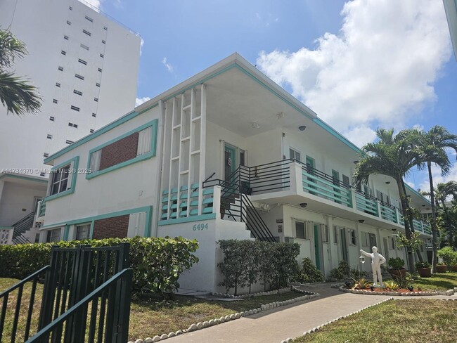 Building Photo - 6494 Collins Ave