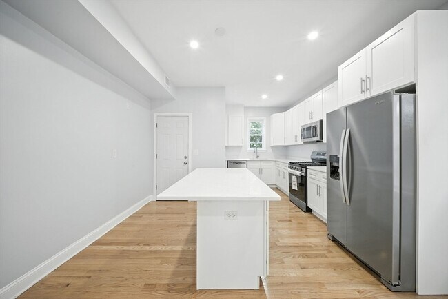 Foto del edificio - 155 Wellington Hill St