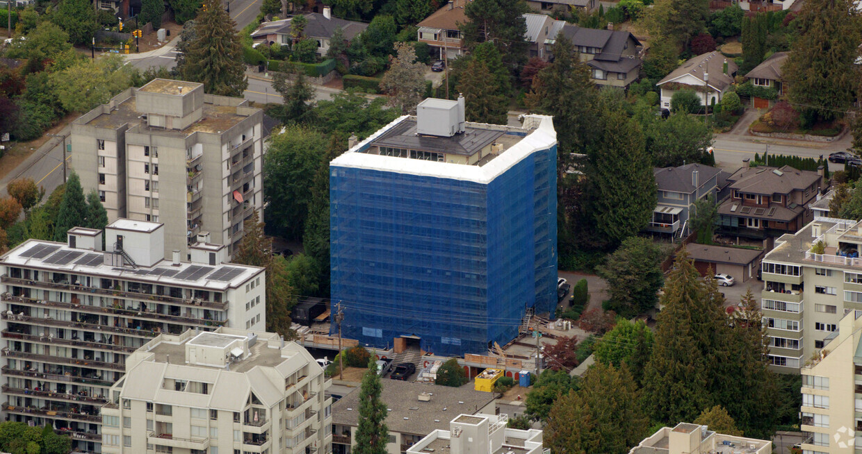 Primary Photo - Capilano Tower