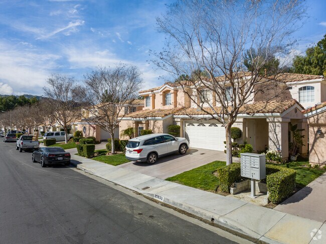 Attached garages on Stevenson Ranch homes provide convenient parking.