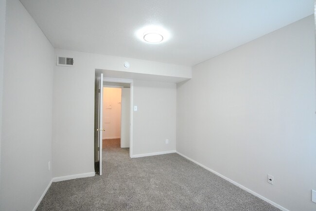 Building Photo - 12550 John F Kennedy Blvd
