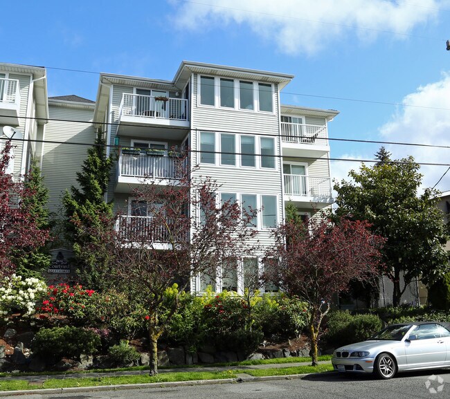 Foto del edificio - Courtyard Apartments