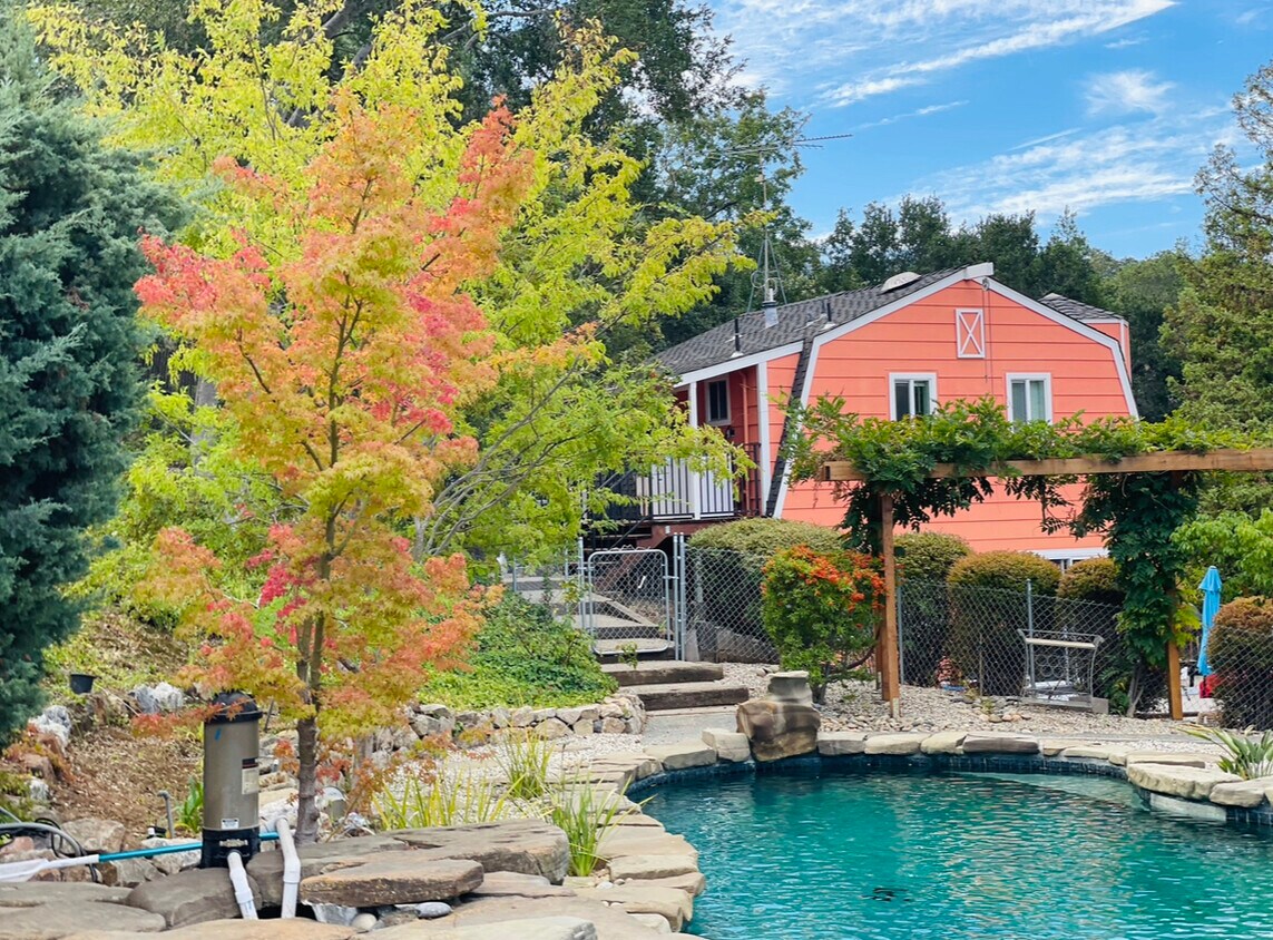 Foto principal - 14197 Ten Acres Ct