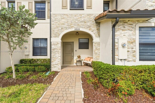 Foto del edificio - 24644 SW 118 Pl