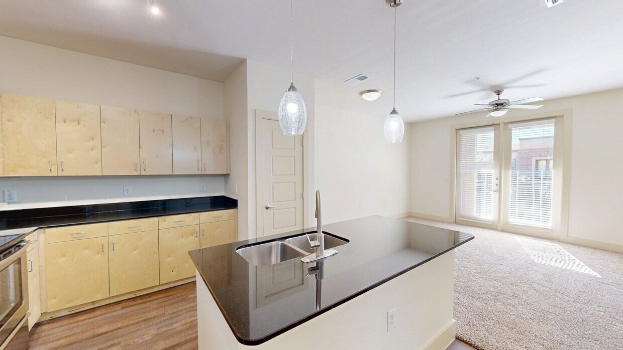 Photo - Oxford at the Boulevard Apartments