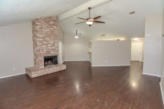 Building Photo - 16746 Selder Dr
