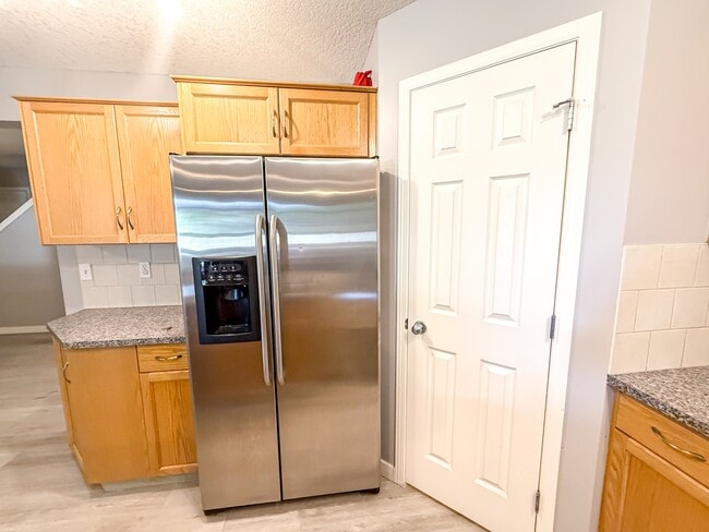 Building Photo - 55 Copperfield Common SE