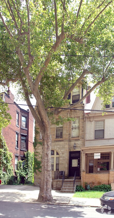 Building Photo - 330 N Craig St