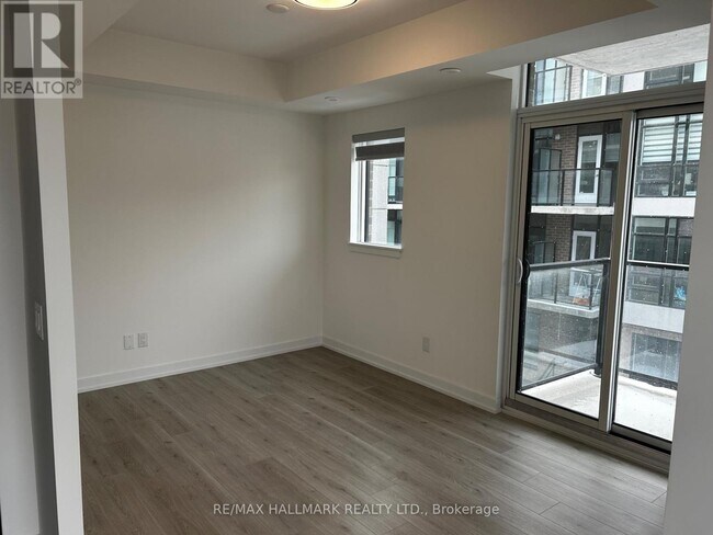 Building Photo - 2-38-871 SHEPPARD Ave