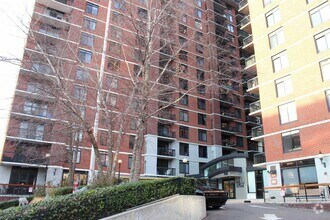 Building Photo - 759 2nd St