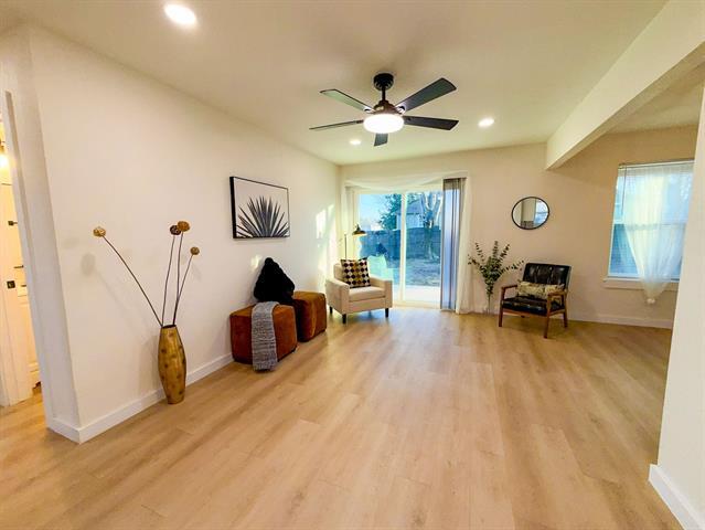 Foto del edificio - 308 E Bourn St