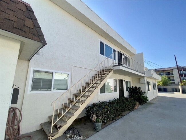 Foto del edificio - 16231 Gramercy Pl