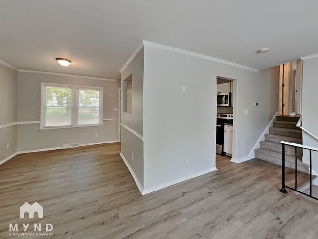 Foto del edificio - 7047 Cardigan Ave