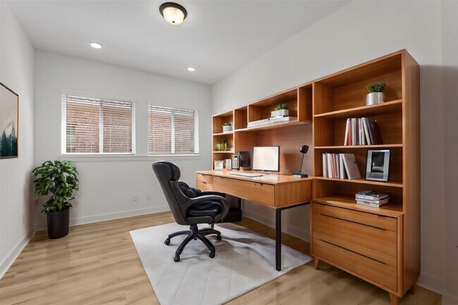 Foto del edificio - 15240 Hemingway Heights Dr