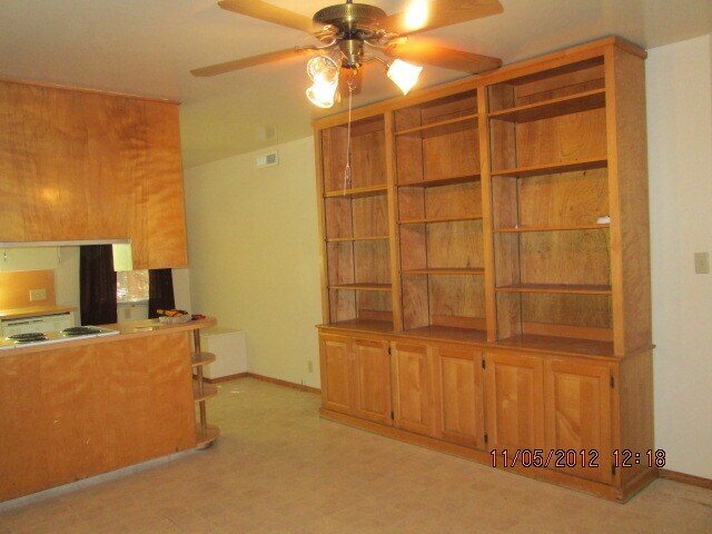 Primary Photo - RAMONA AVENUE - 3/2, 2 Car Garage W/Auto O...
