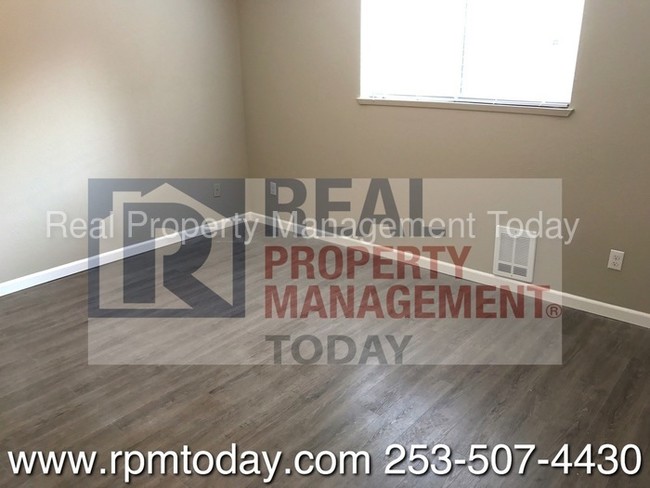 Foto del edificio - 1111 SW 148th St