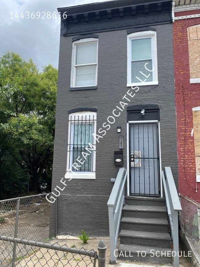 Building Photo - 1903 McHenry St