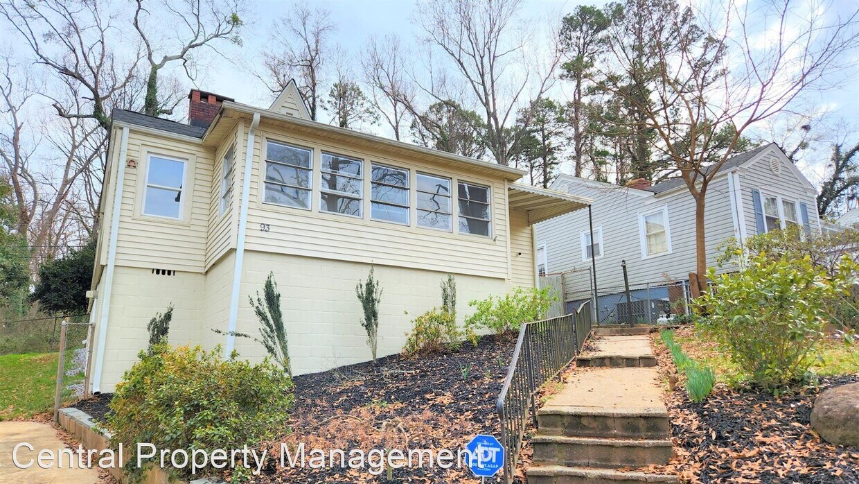 2 br, 1 bath House 93 S Cleveland Park D... House Rental in