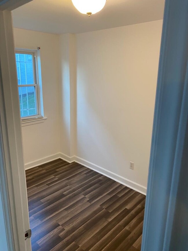 Foto del edificio - 742 Brandywine St SE