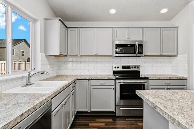 Foto del edificio - Beautiful 4 Bedroom, 2 Bath Single Level Home in Kuna!