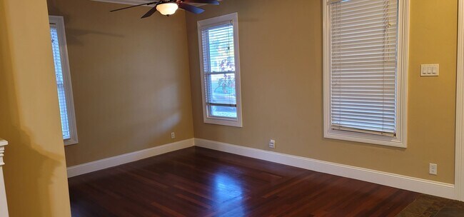 Foto del edificio - Cute House for Rent in Roseville!