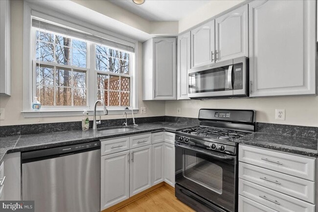 Building Photo - 6254 Taliaferro Way