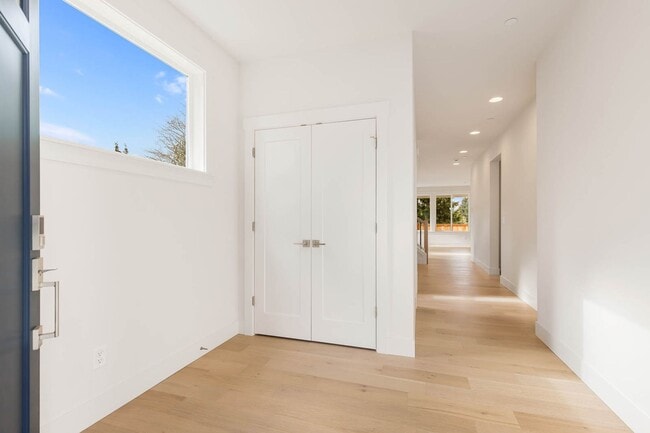 Photo - 16017 124th Ave NE House