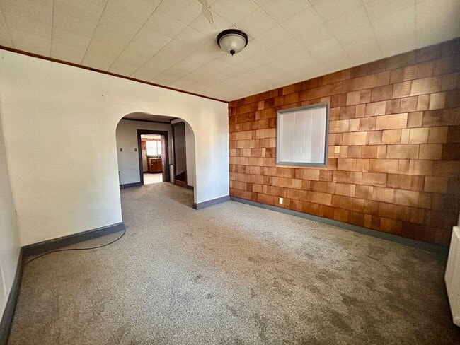 Building Photo - Lovely Two Bedroom Townhouse in Columbia W...