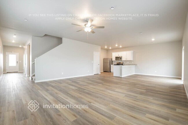 Foto del edificio - 7211 Dolores Ave