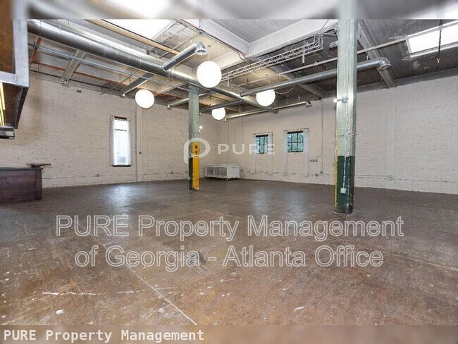 Building Photo - 659 Auburn Ave NE