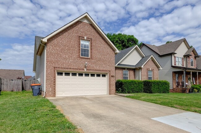 Building Photo - 2924 Brewster Drive