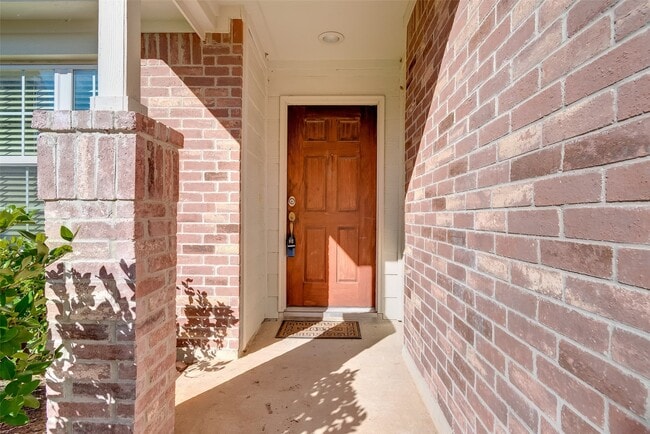 Foto del edificio - 17910 Carroll Pl Ln