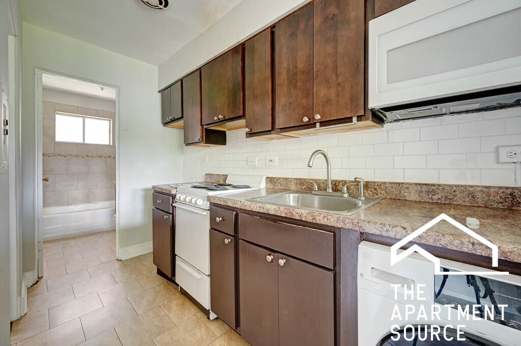 Photo - 1735 West Bryn Mawr Ave. Unit 11