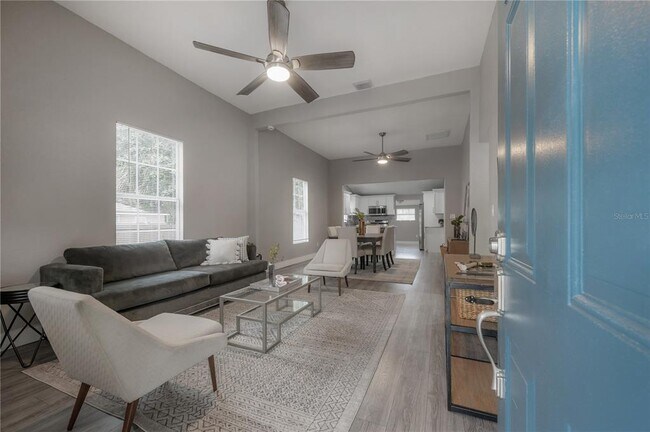 Foto del edificio - 812 E Bryan St