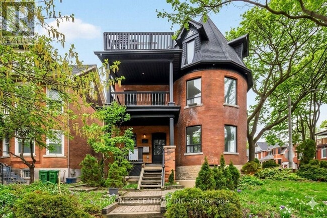 Building Photo - 171 Parkside Dr