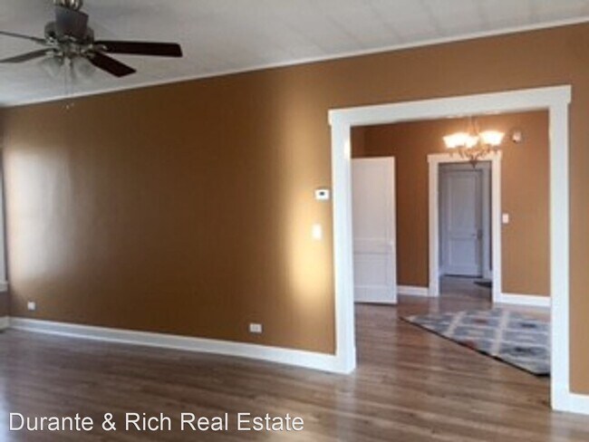 Foto del edificio - 3 br, 2 bath House - 504 West Jackson Street