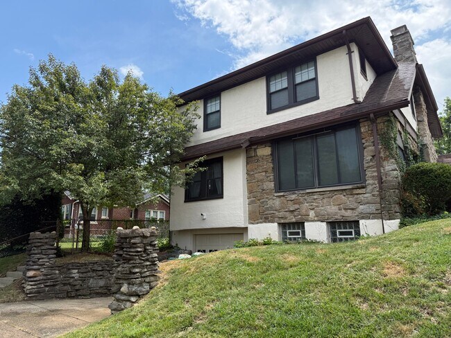 Foto del edificio - 3944 Marburg Ave