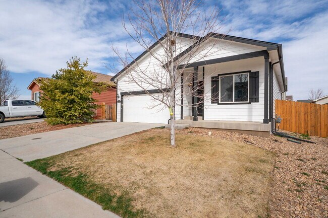 Foto del edificio - 575 Solano Dr